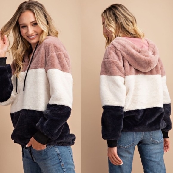 🎉🎉HP🎉🎉TEDDY Softest Pullover Hoodie - Picture 2 of 2